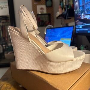 Elegant White Women's Sandals